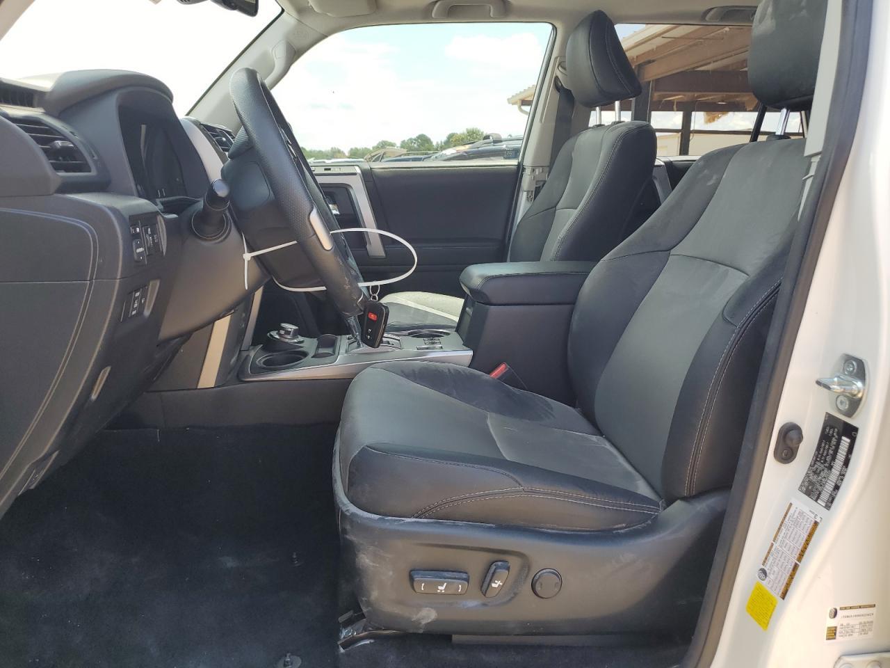 2022 Toyota 4Runner Sr5/Sr5 Premium - Image 7