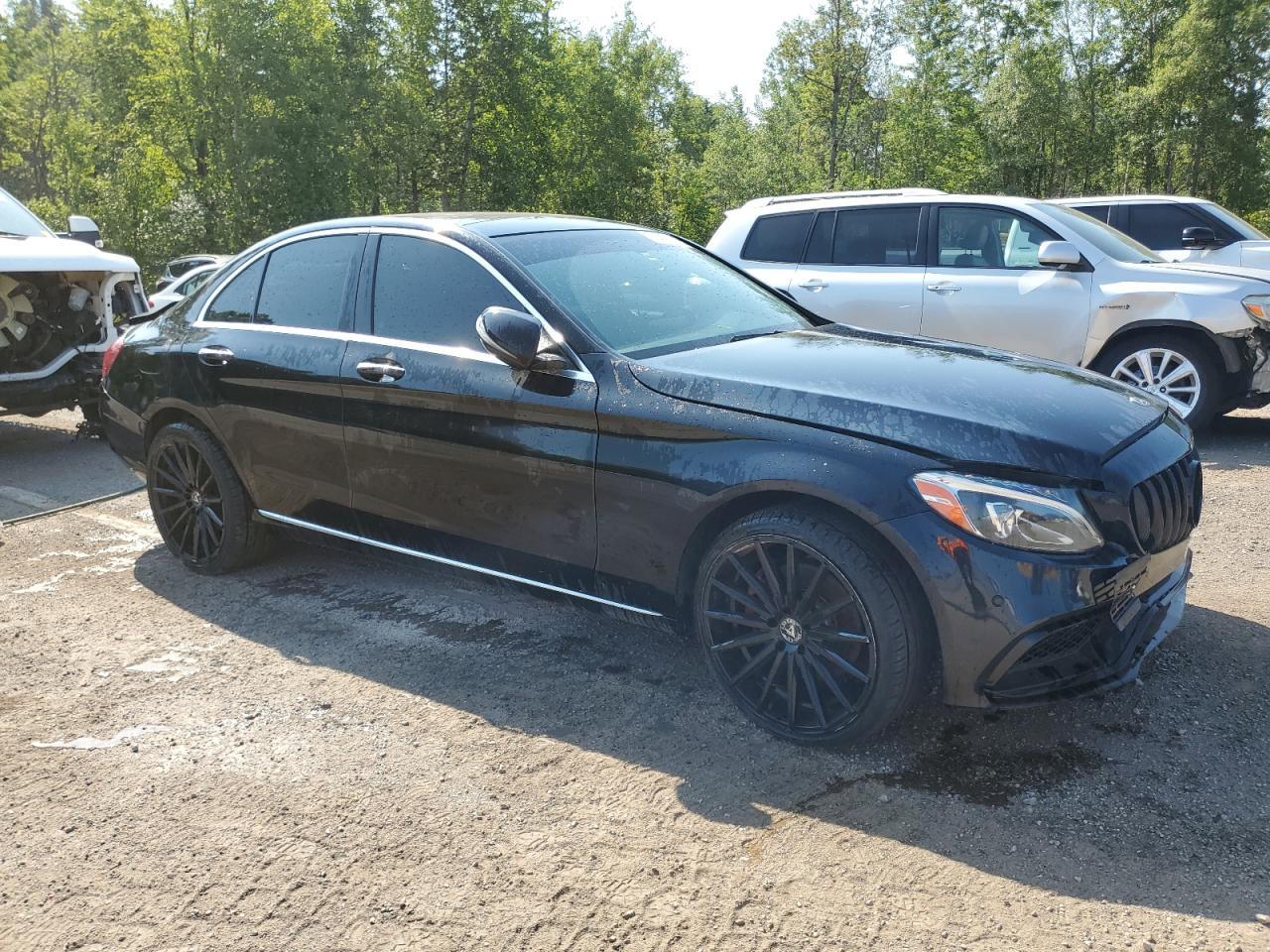 2018 Mercedes Benz C 300 4Matic - Фото 4