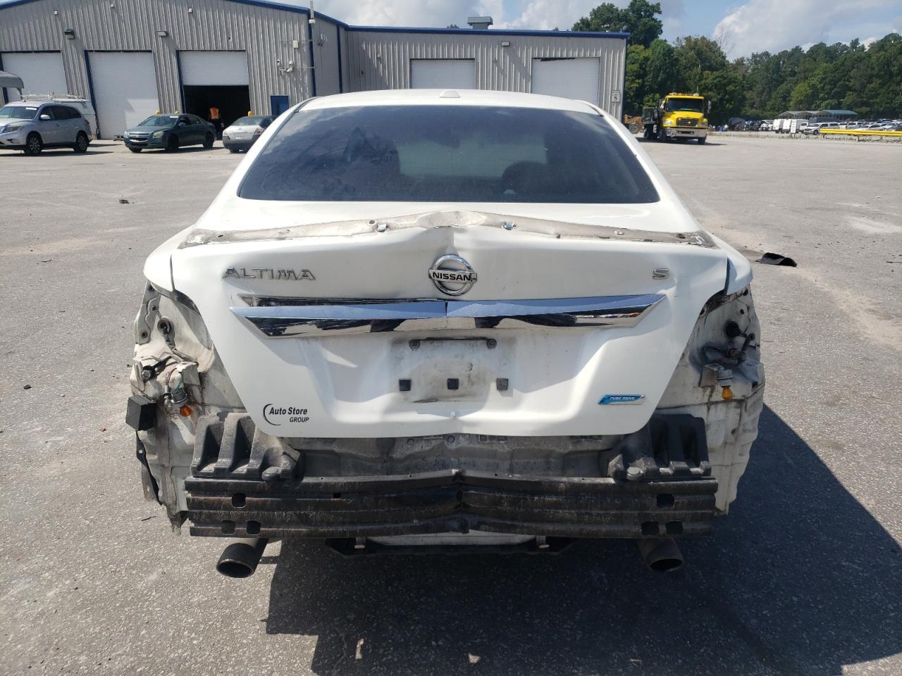 2014 Nissan Altima 2.5 S - Image 6