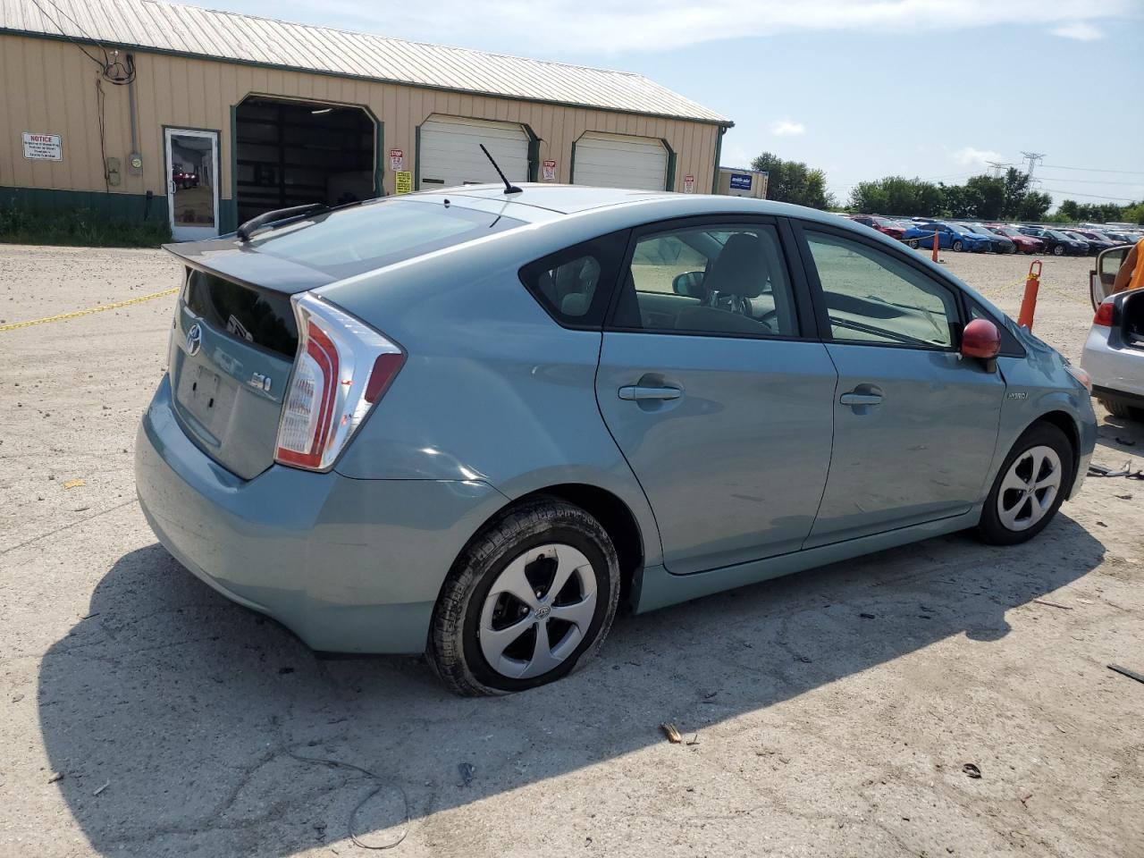 2013 Toyota Prius - Image 3