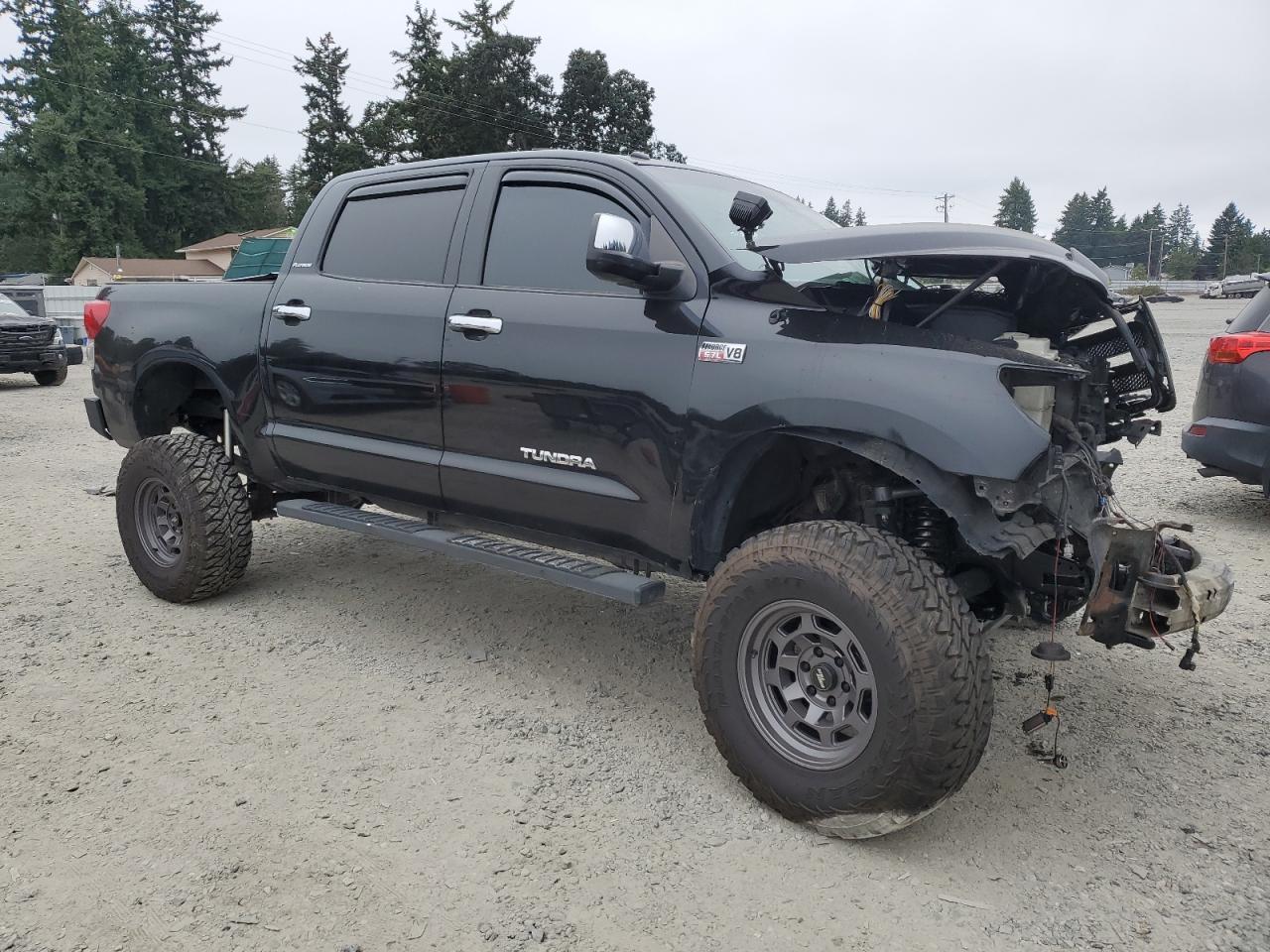 2010 Toyota Tundra Crewmax Limited - Image 4