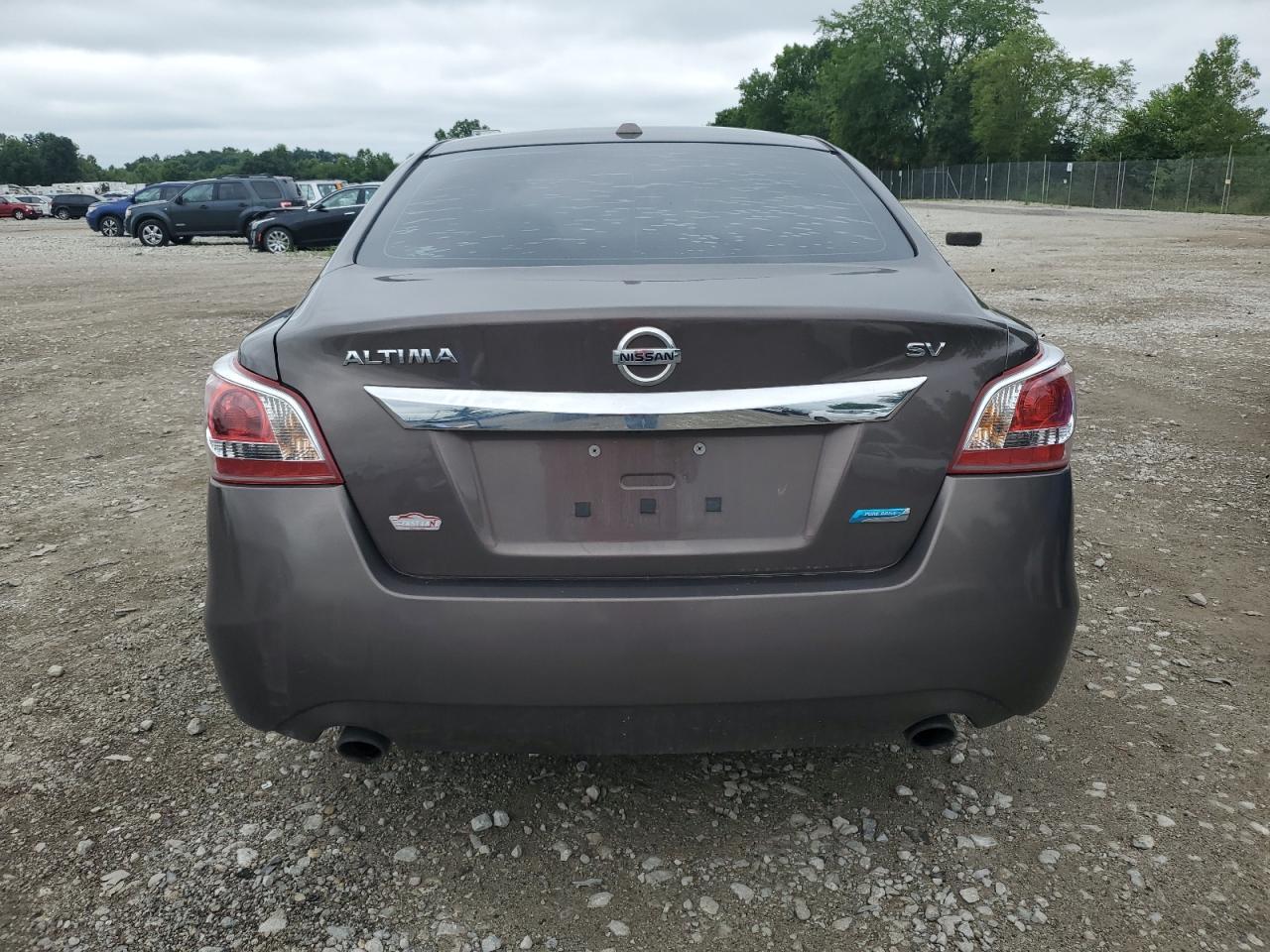 2013 Niss Altima - Image 6