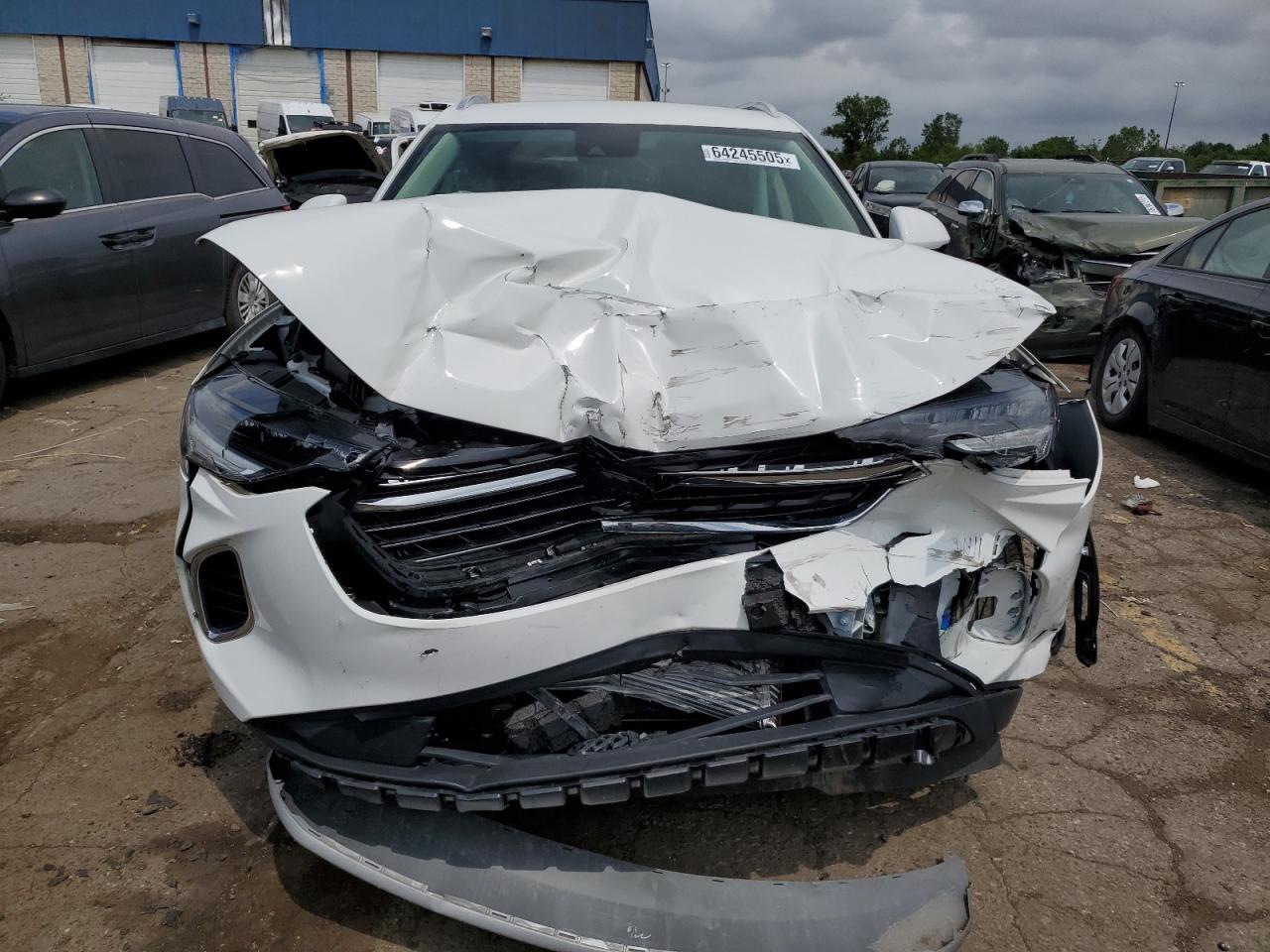 2023 Buick Envision Essence - Фото 5