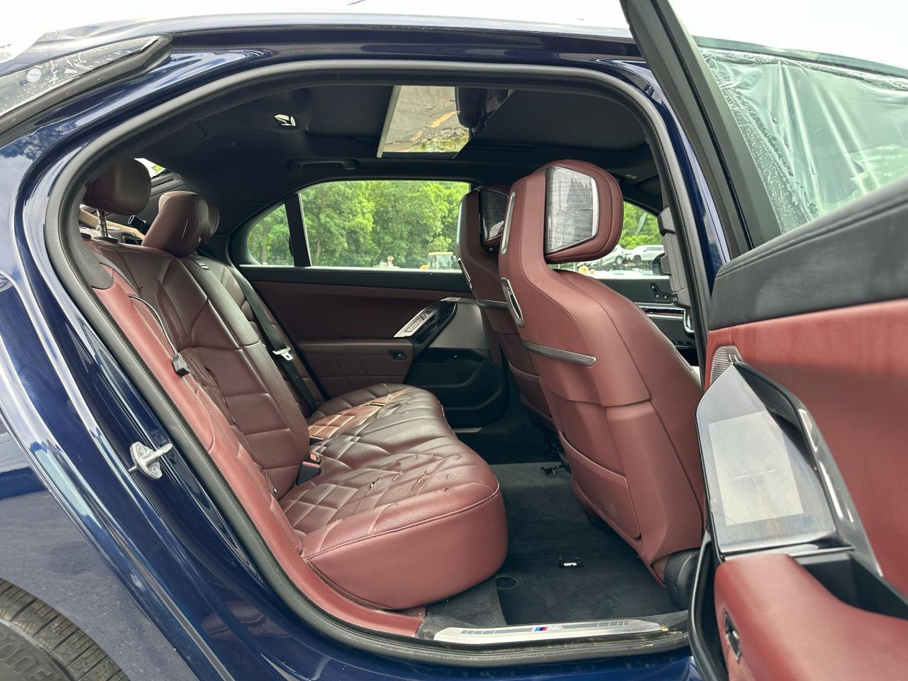 2023 BMW 760 Xi - Фото 5