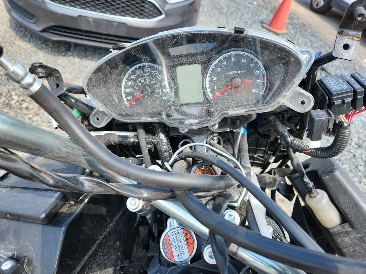 2023 Suzuki Burgman - Фото 7