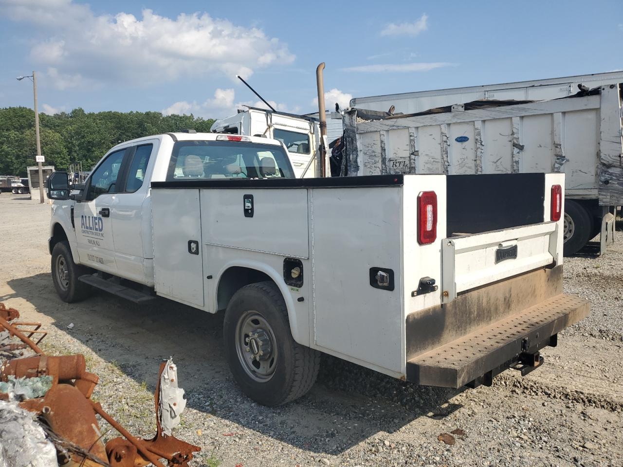 2021 Ford F350 Super Duty - Image 2