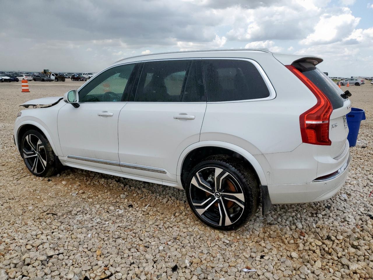 2024 Volvo Xc90 Ultimate - Фото 2
