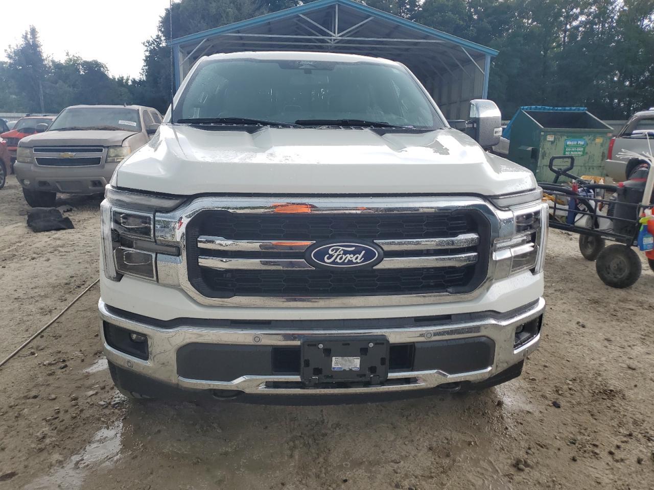 2025 Ford F150 Lariat - Фото 5