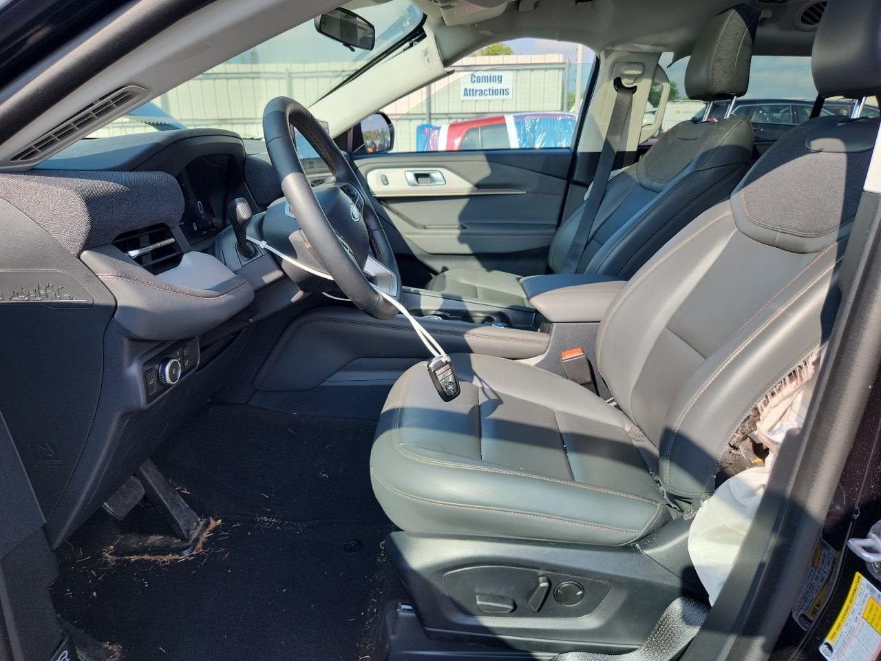 2025 Ford Explorer Active - Фото 7