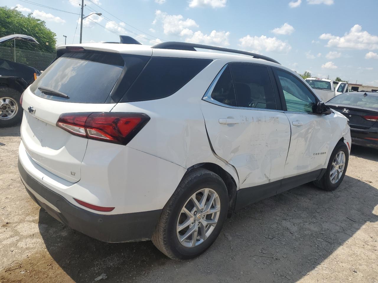 2024 Chevrolet Equinox Lt - Image 3