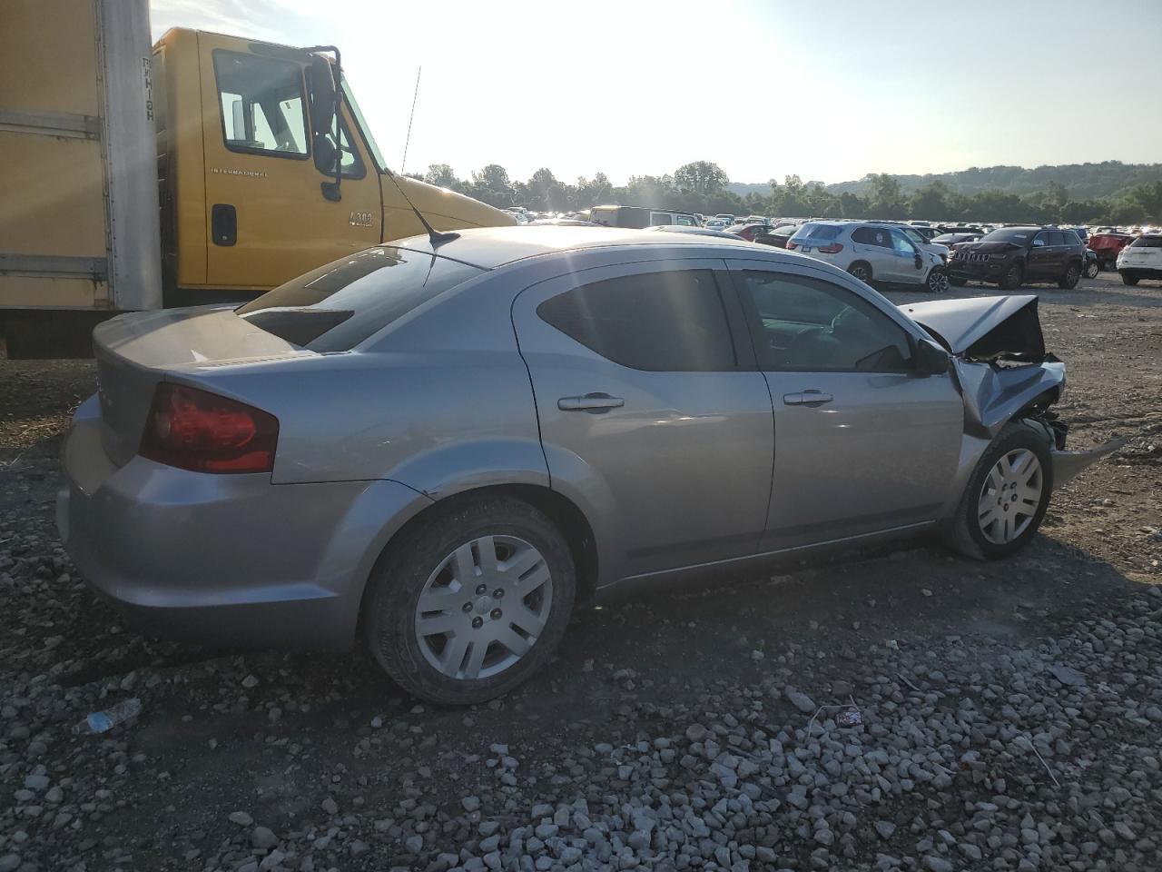 2014 Dodge Avenger Se - Image 3