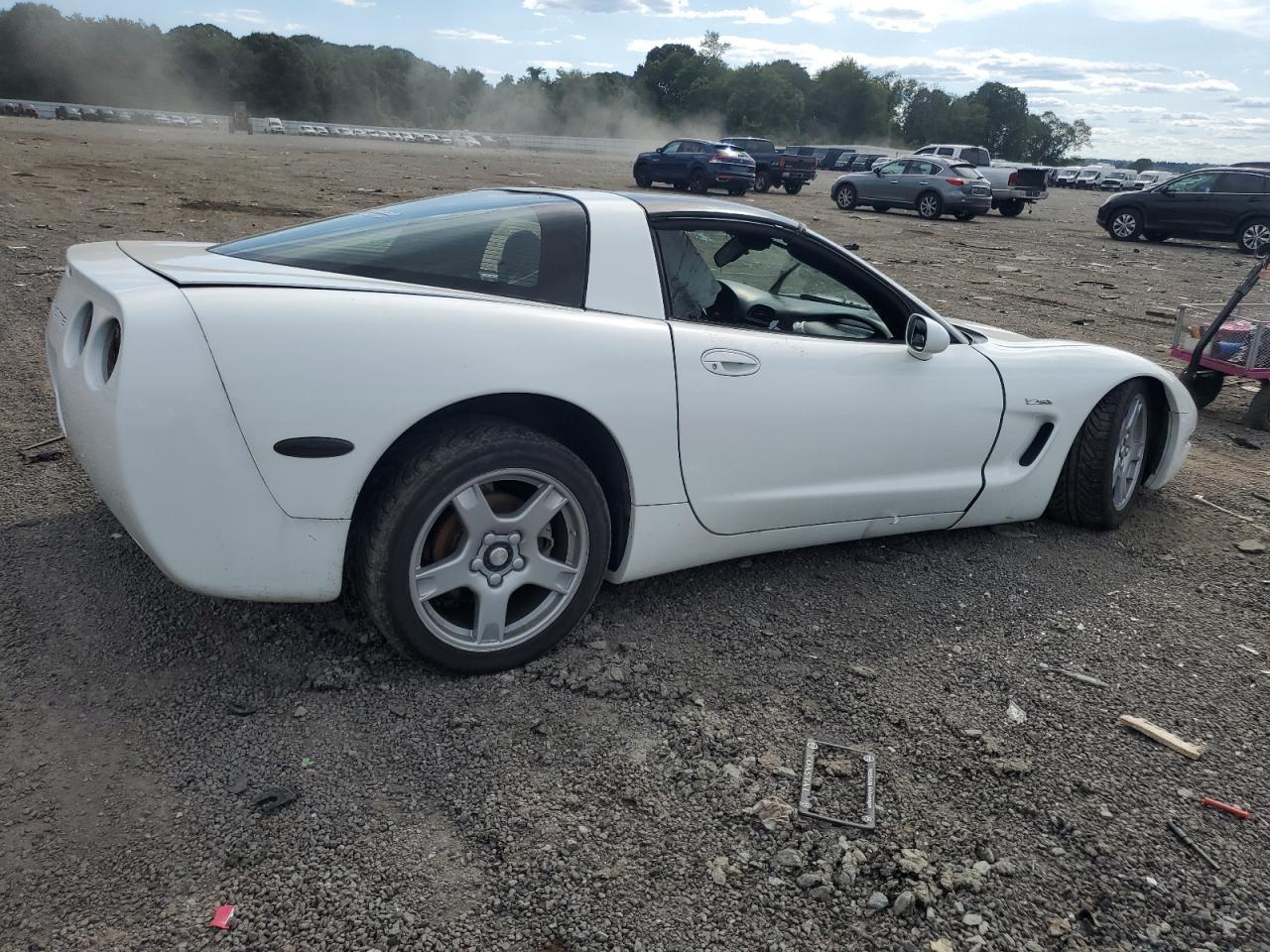 1997 Chevrolet Corvette - Фото 3