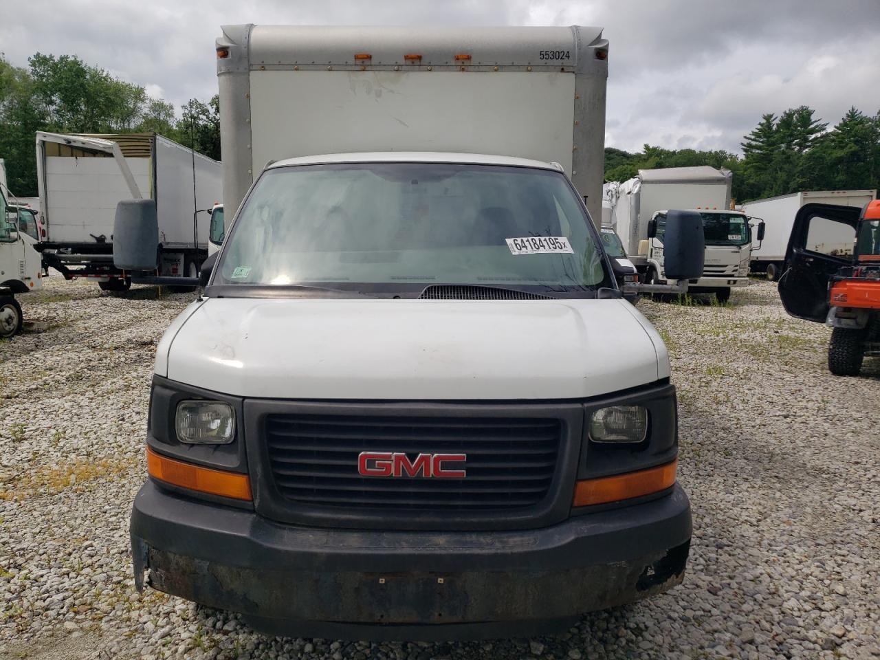 2005 GMC Savana Cutaway G3500 - Фото 5