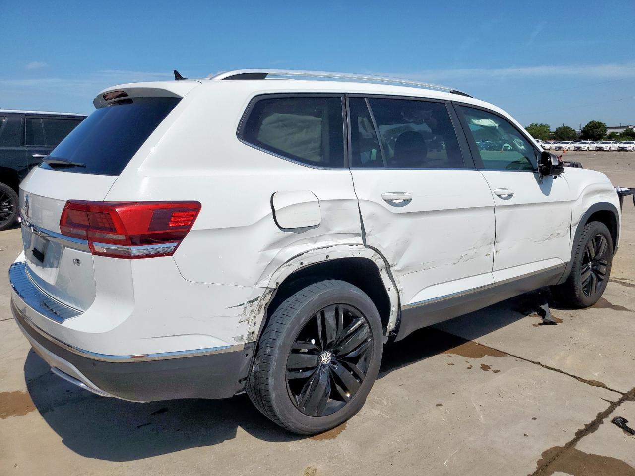 2019 Volkswagen Atlas Sel - Image 3