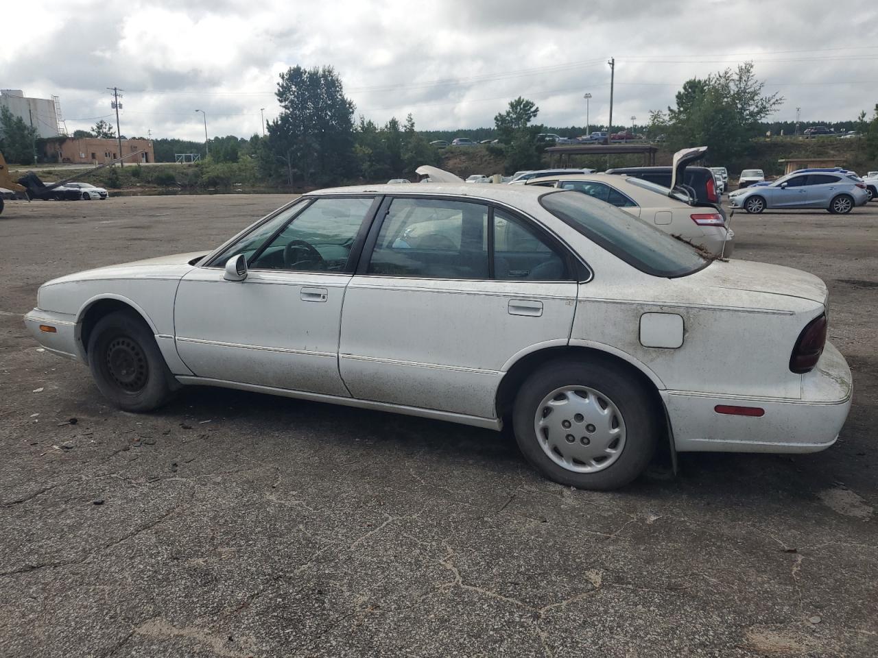 1999 Olds 88 - Image 2