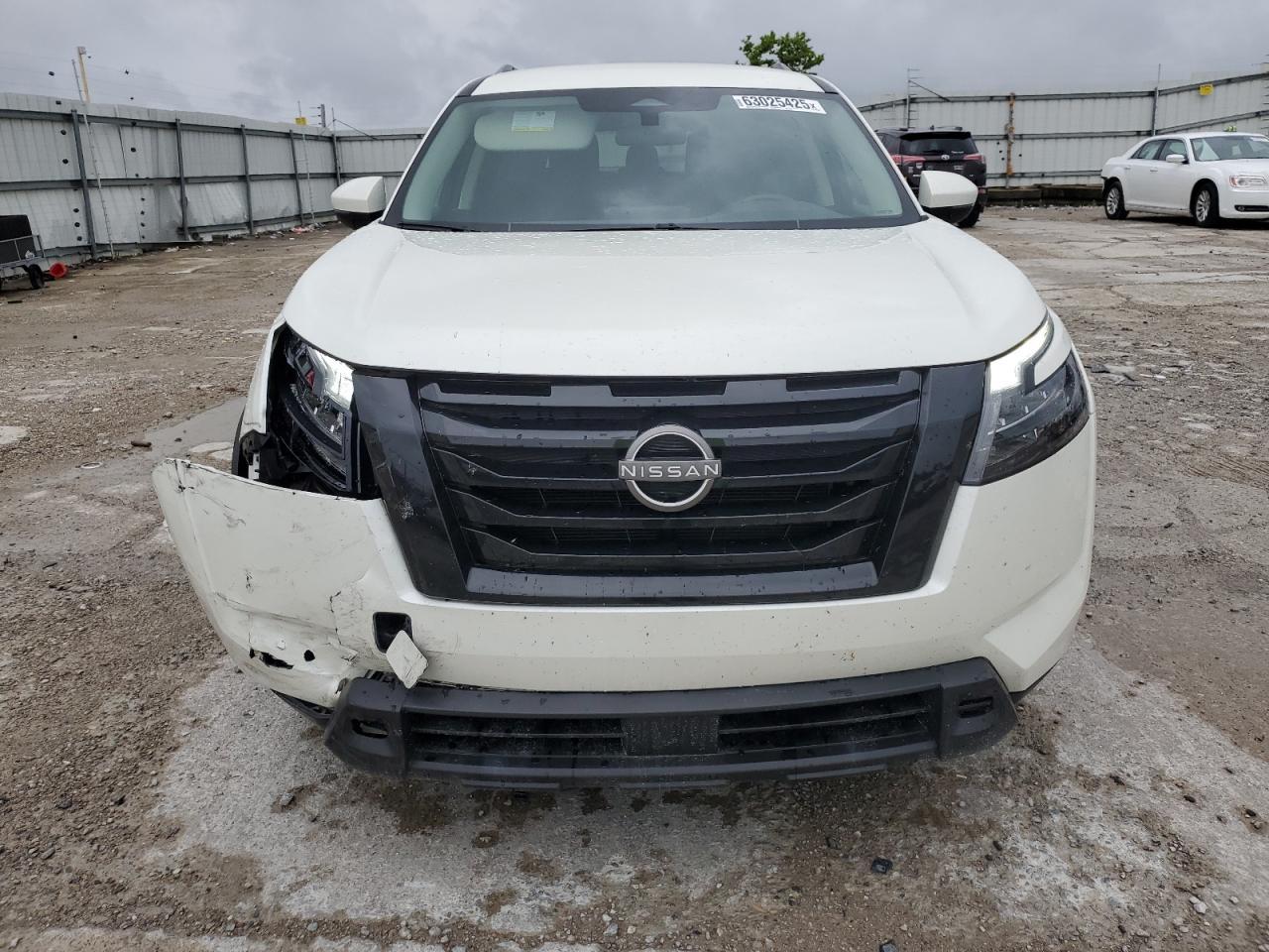 2023 Nissan Pathfinder Sv - Image 5