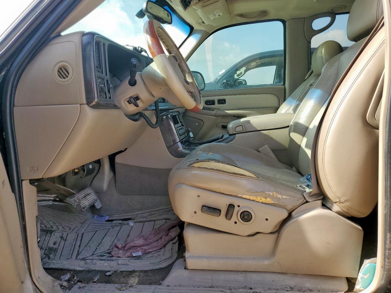 2005 GMC Yukon Denali - Фото 7