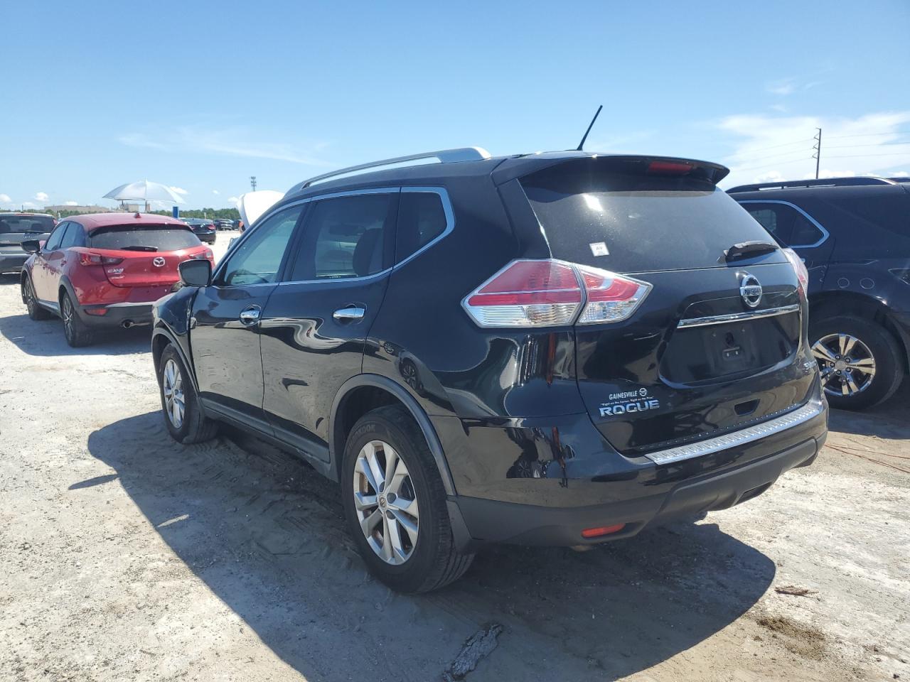 2015 Nissan Rogue S - Фото 2