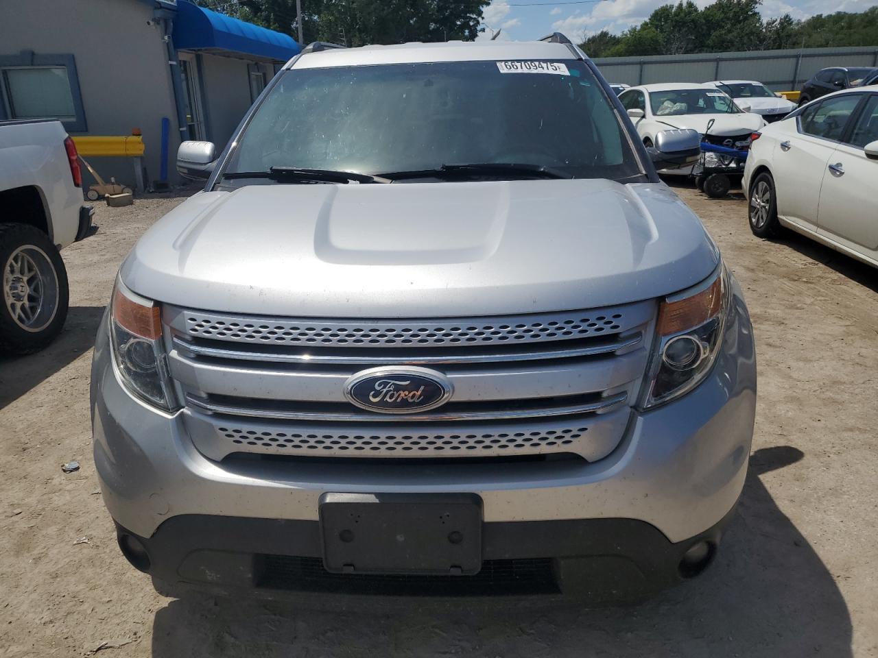 2013 Ford Explorer Limited - Image 5