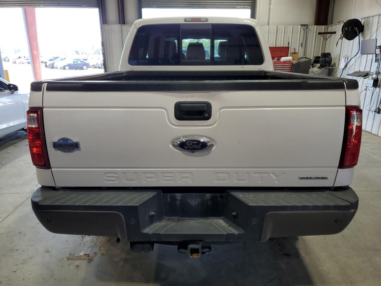 2016 Ford F250 Super Duty - Image 6