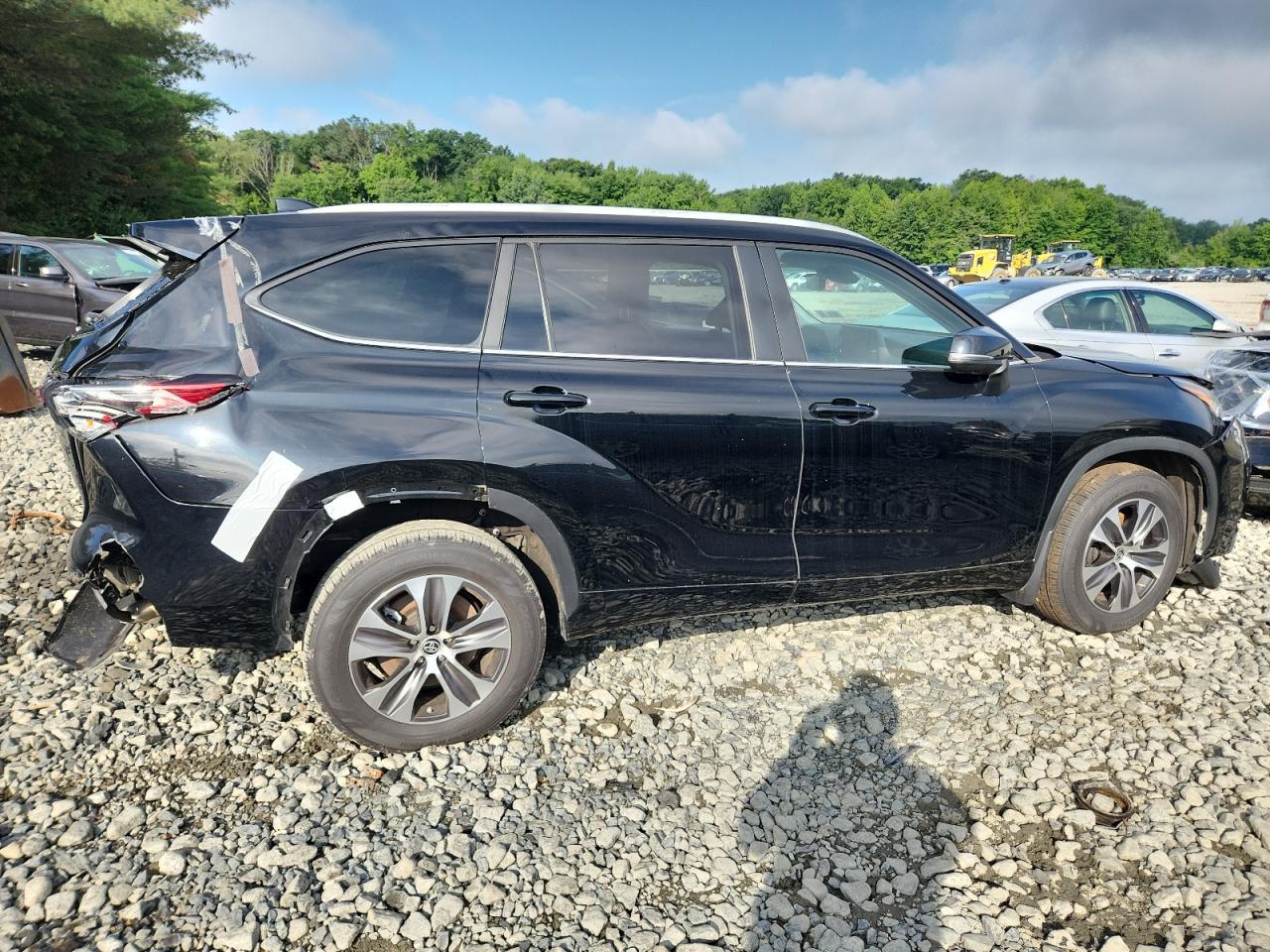 2023 Toyota Highlander L - Фото 3