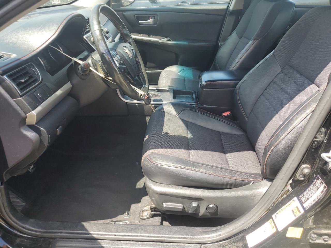 2017 Toyota Camry Le - Image 7