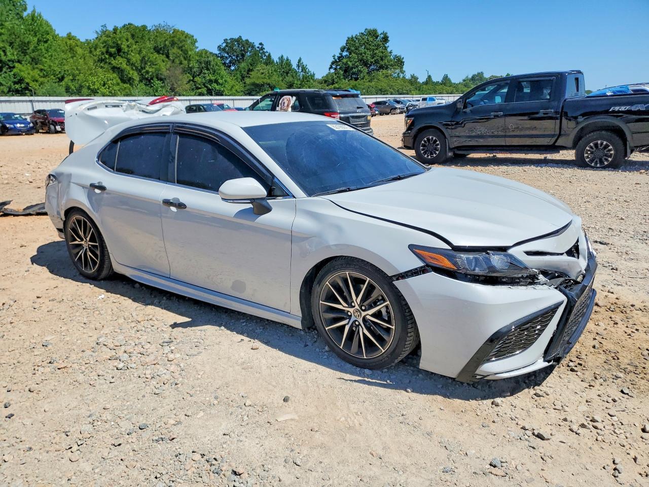 2023 Toyota Camry Se - Image 4