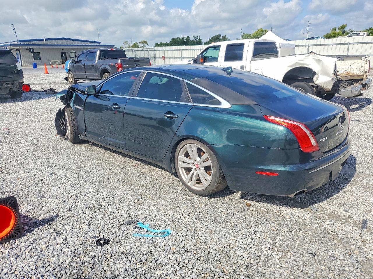 2014 Jaguar Xjl Portfolio - Фото 2