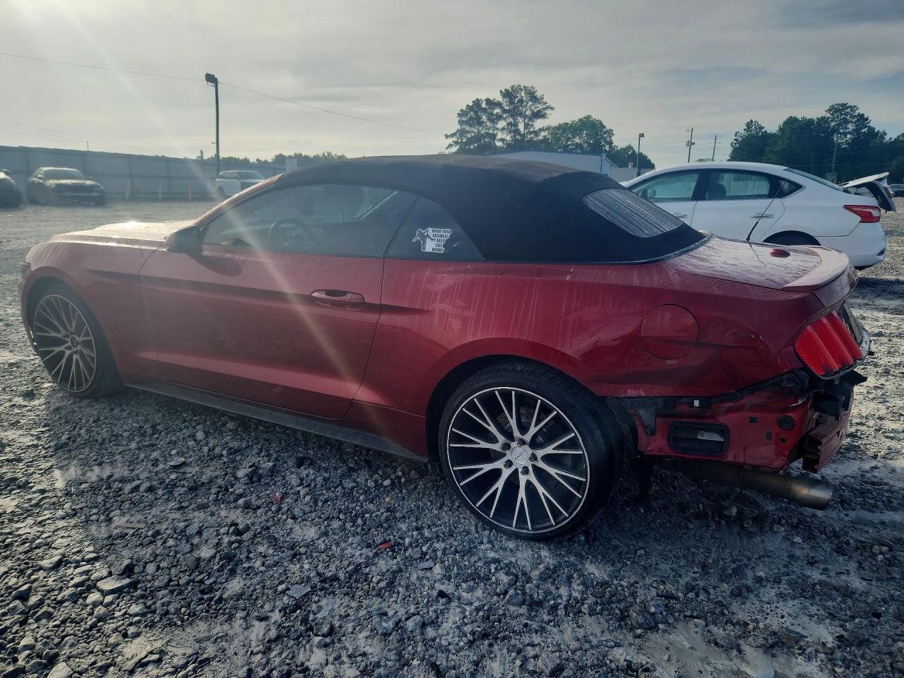 2016 Ford Mustang - Фото 2