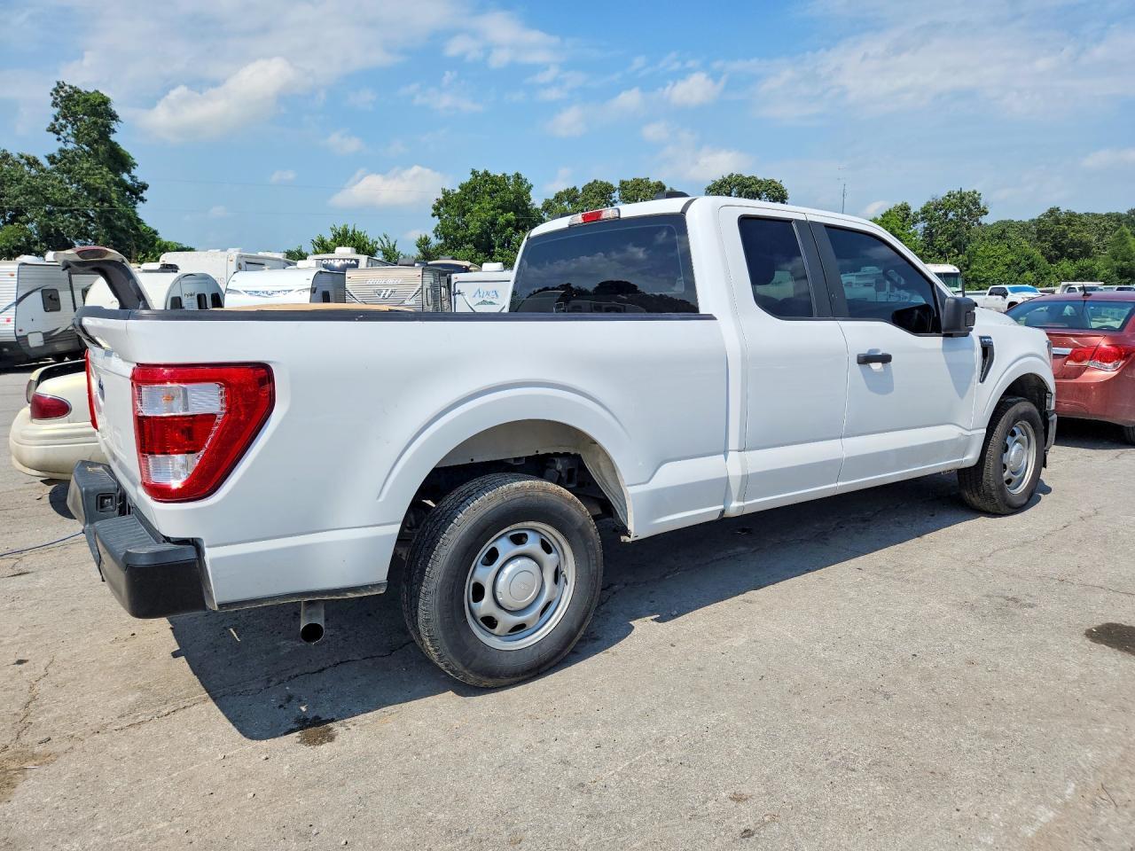 2022 Ford F150 Super Cab - Фото 3