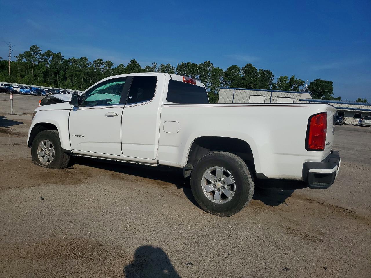 2016 Chevrolet Colorado - Фото 2