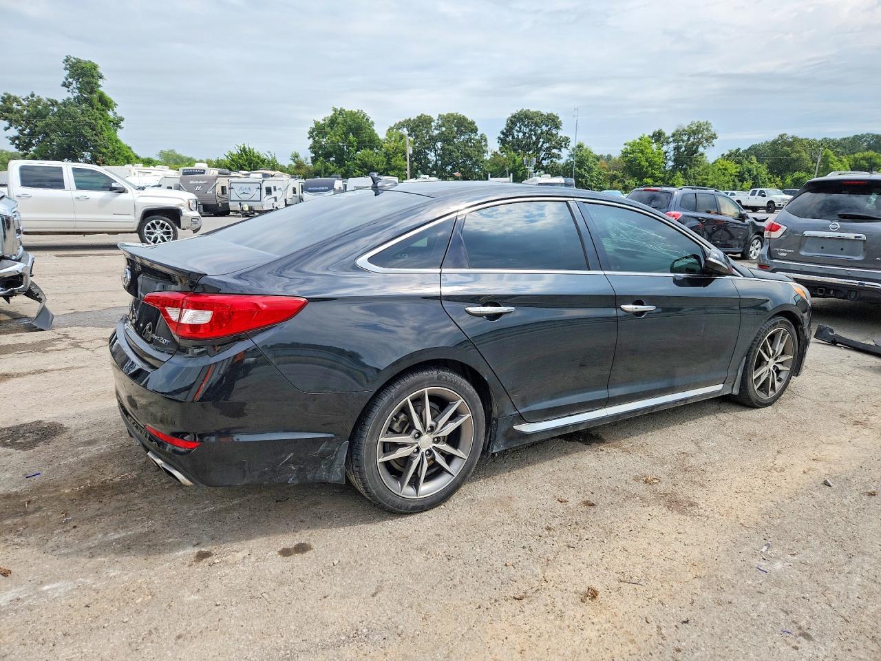 2015 Hyundai Sonata Sport 2.0T - Фото 3
