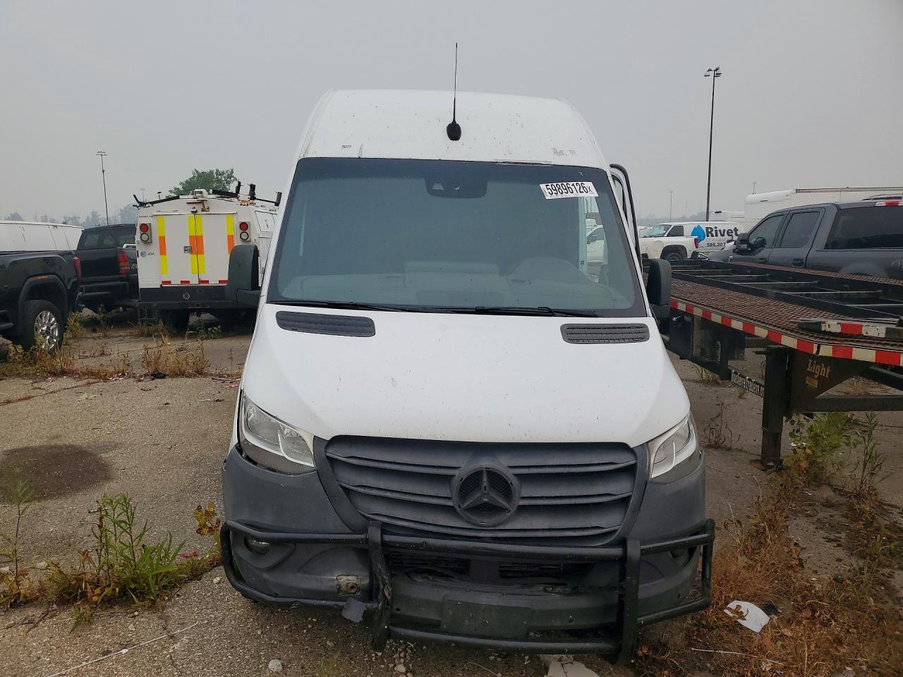 2021 Mercedes-Benz Sprinter 2500 Delivery Van - Image 5