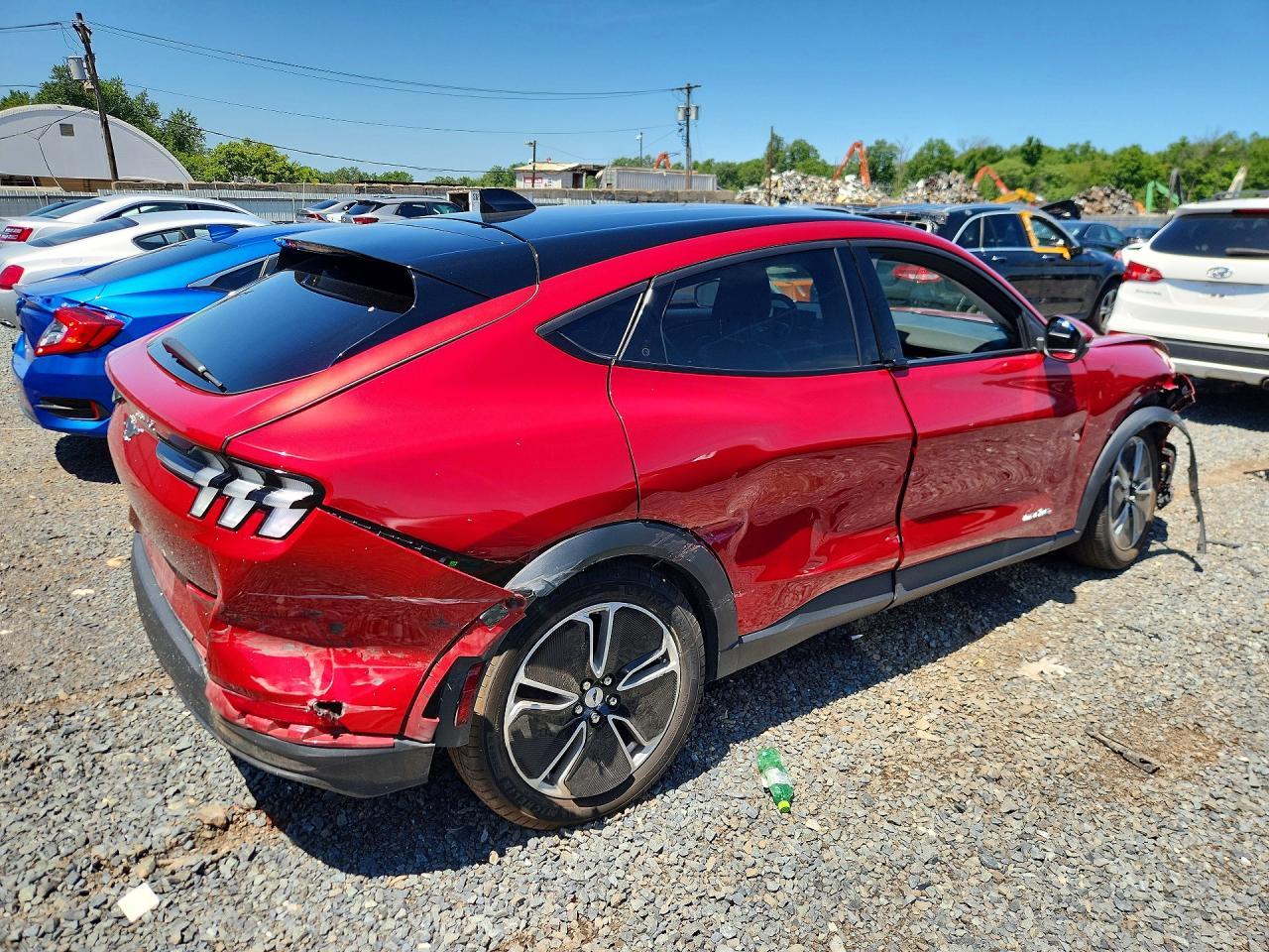 2021 Ford Mustang Mach-E Select - Фото 3