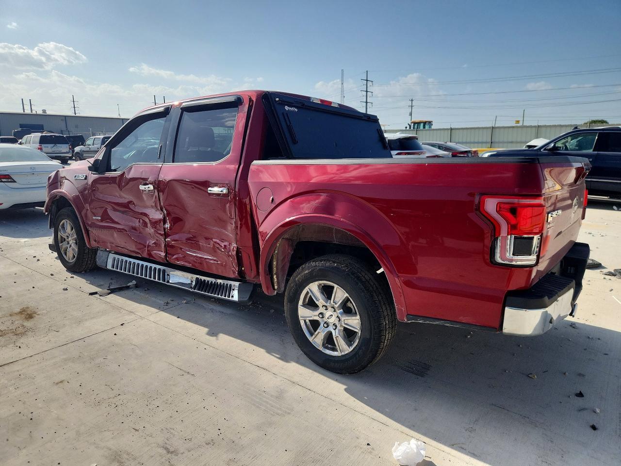 2016 Ford F150 Supercrew - Фото 2