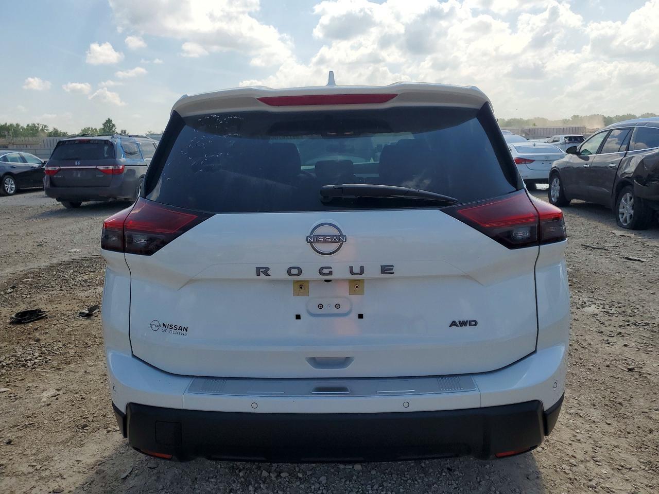 2026 Nissan Rogue Sv - Image 6
