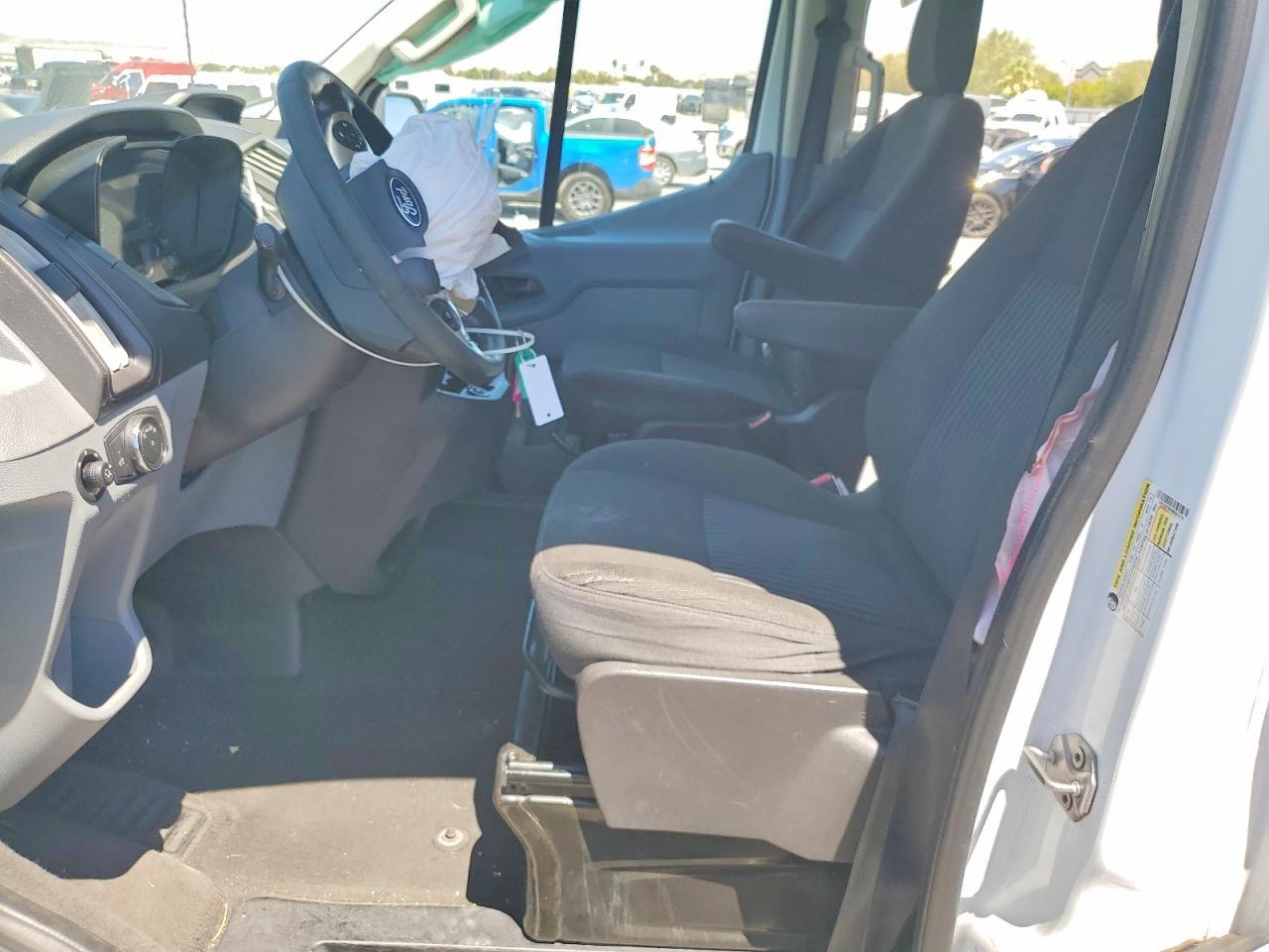 2017 Ford Transit T-350 - Фото 7