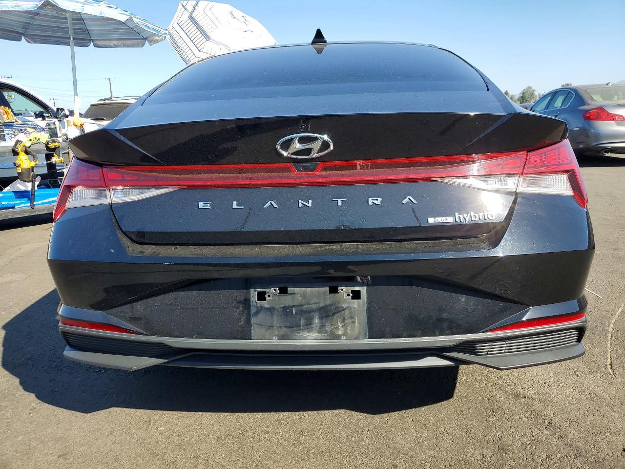 2022 Hyundai Elantra Blue - Фото 6