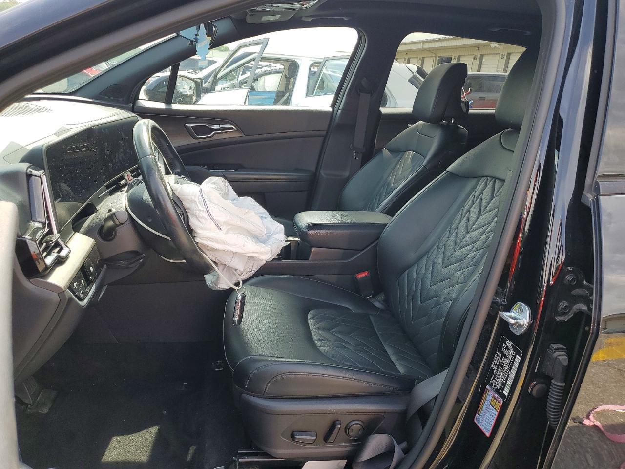 2023 Kia Sportage X Line - Image 7