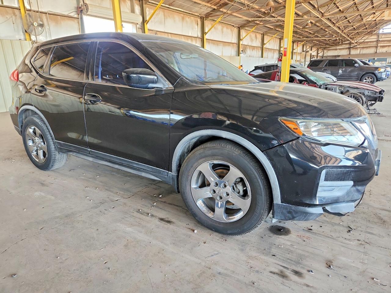 2017 Nissan Rogue S - Фото 4