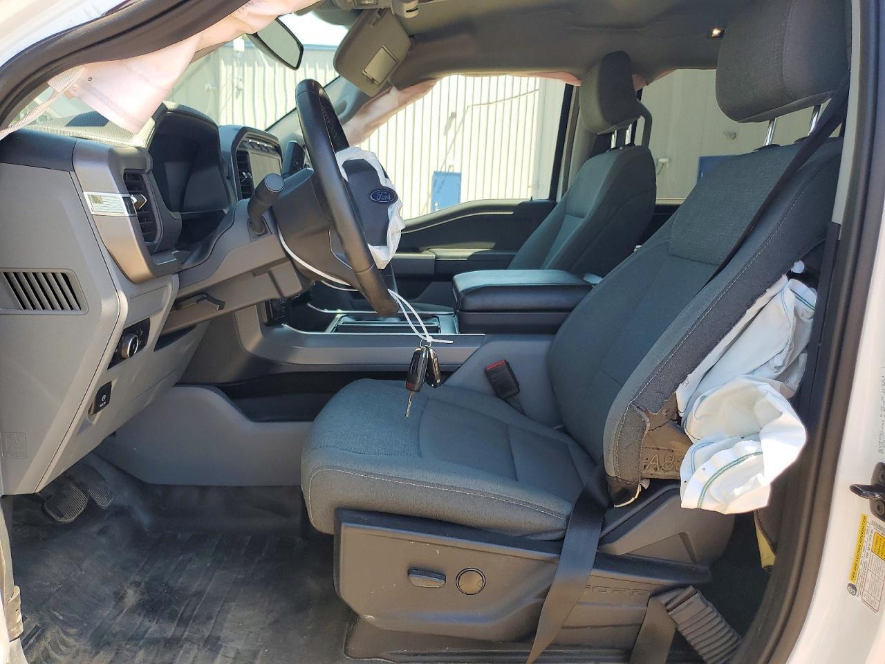 2024 Ford F150 Xlt - Фото 7