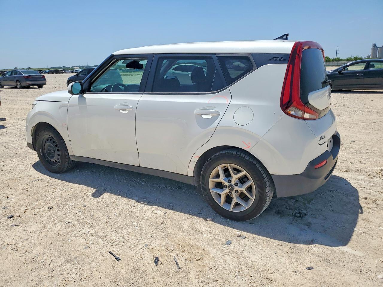 2022 Kia Soul Lx - Фото 2