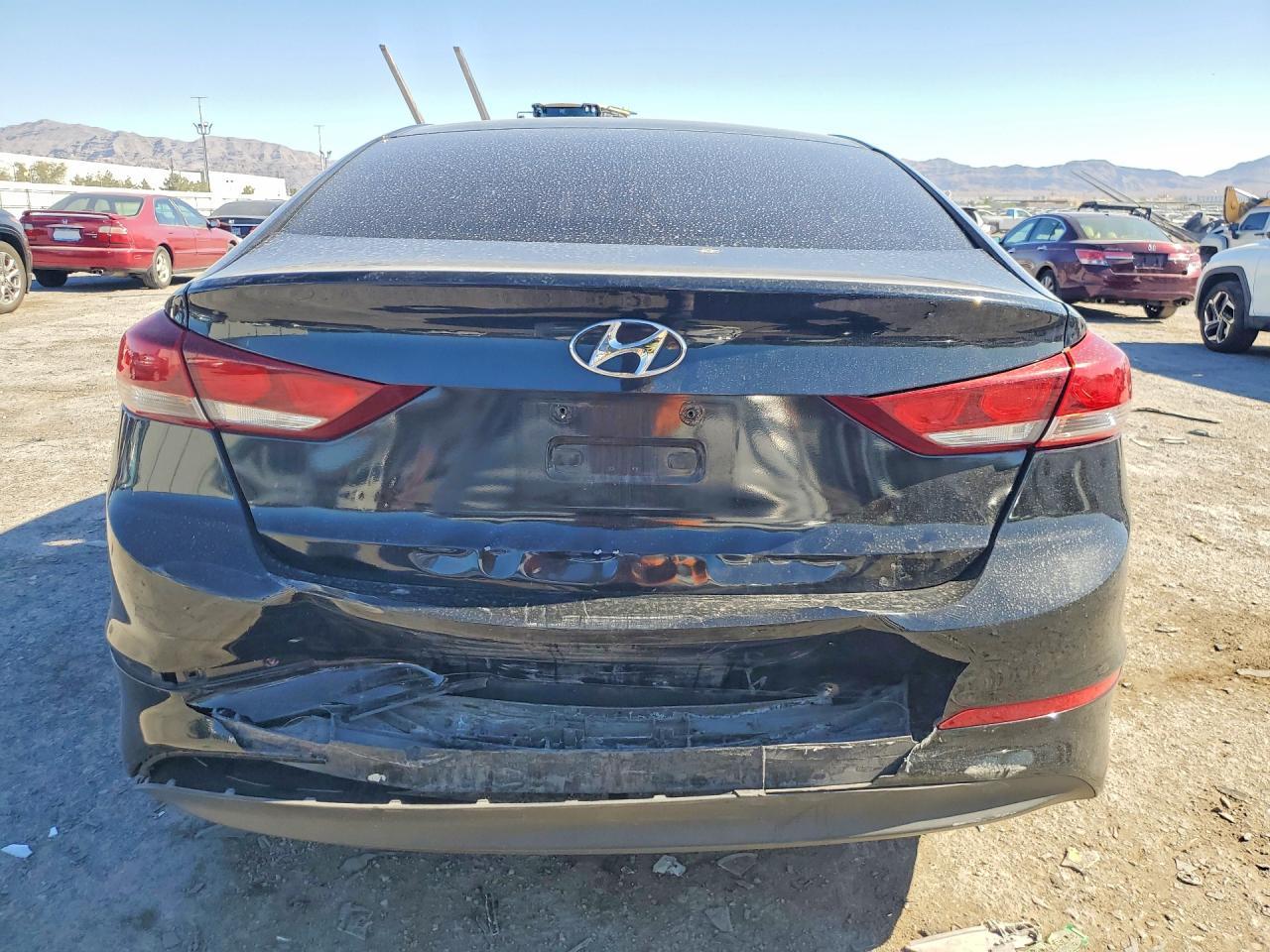2018 Hyundai Elantra Se - Фото 6