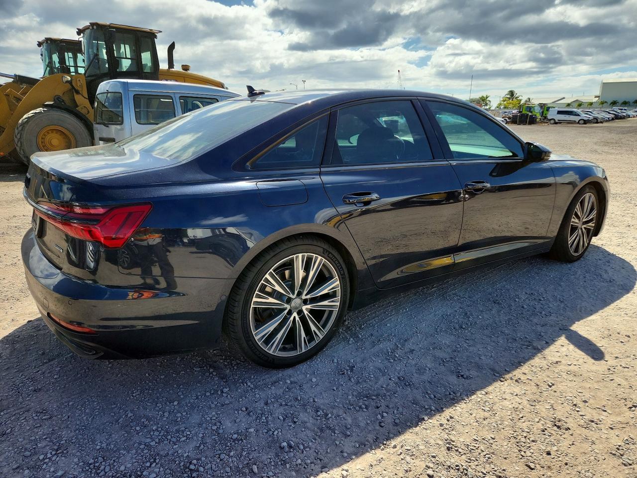 2019 Audi A6 Premium Plus - Image 3