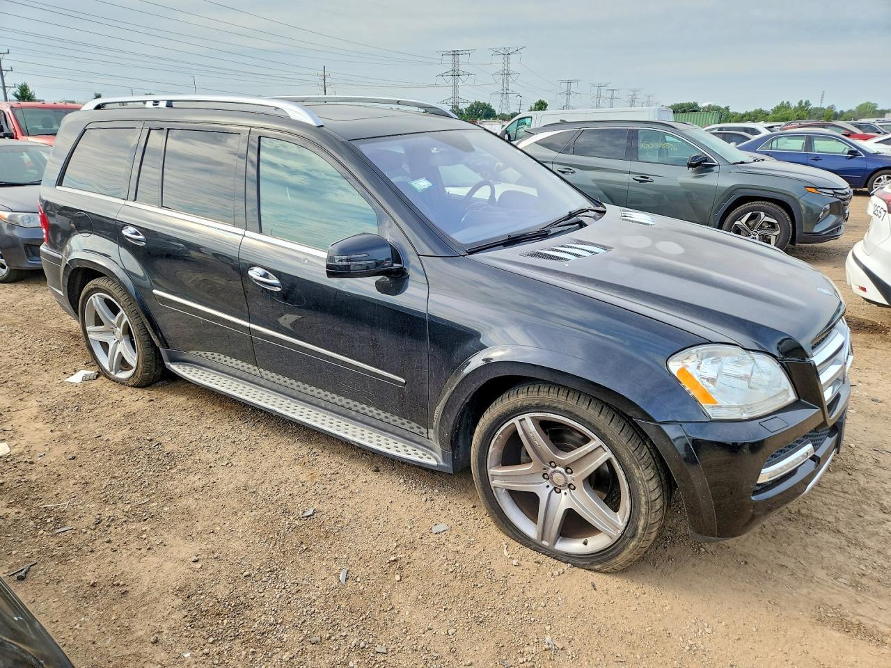 2012 Mercedes-Benz Gl 550 4Matic - Image 4