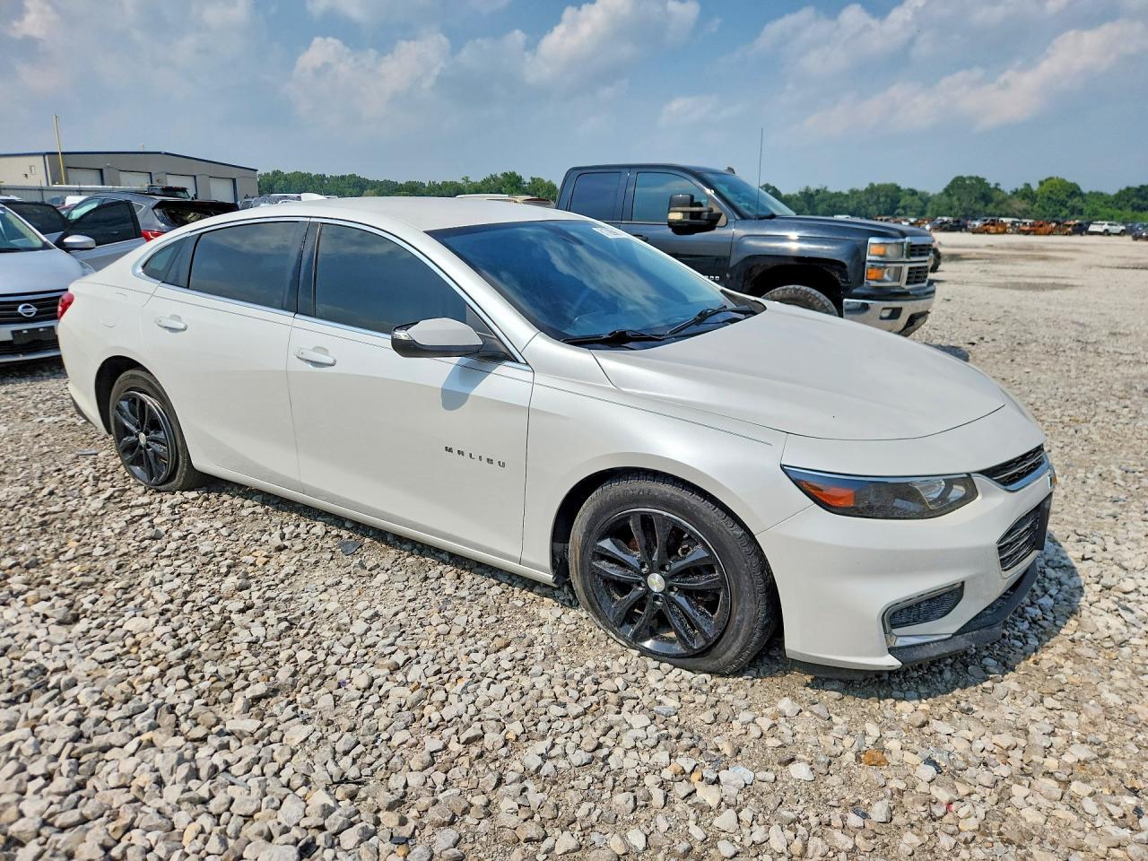 2017 Chevrolet Malibu Lt - Image 4