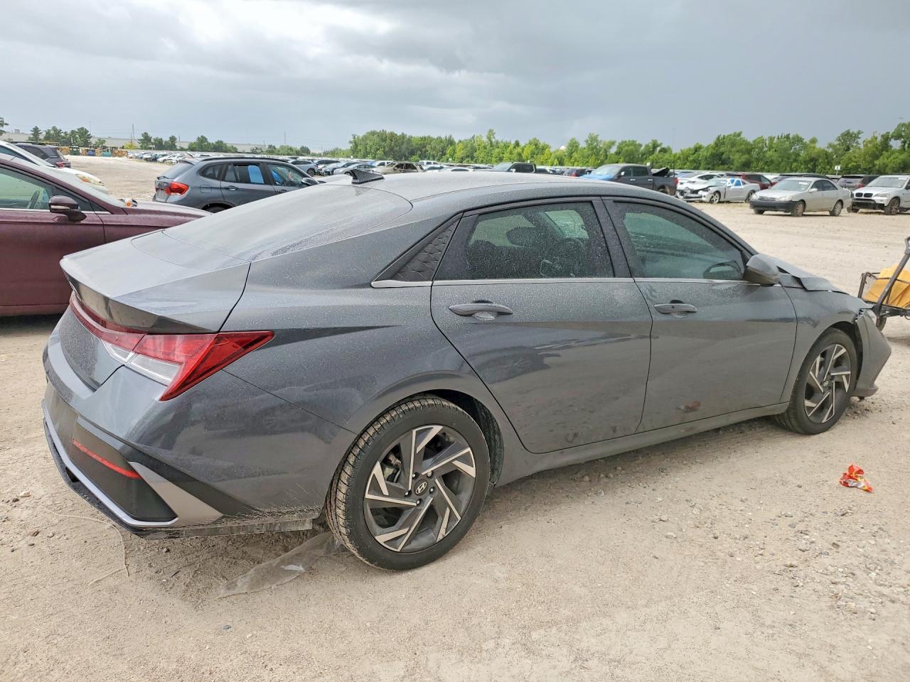 2024 Hyundai Elantra Sel - Фото 3
