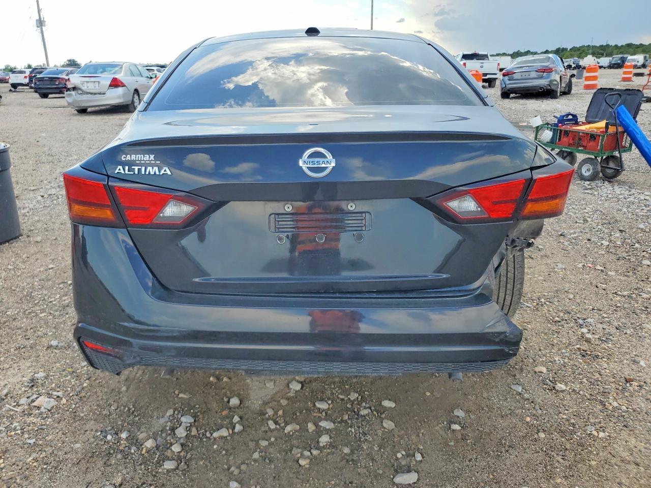 2019 Nissan Altima S - Фото 6
