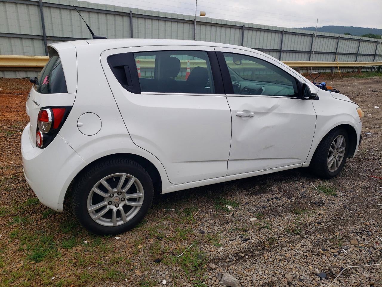 2012 Chevrolet Sonic Lt - Фото 3