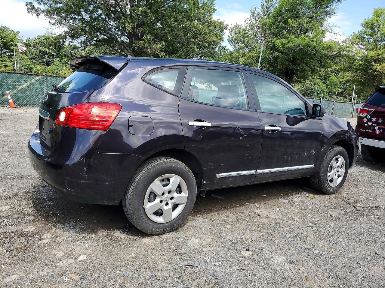 2013 Nissan Rogue S - Image 3